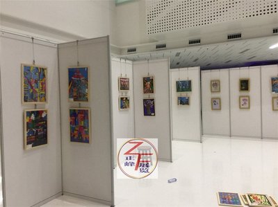 深圳展板解決方案 八棱柱展板出租、搭建與圖文設計一站式服務